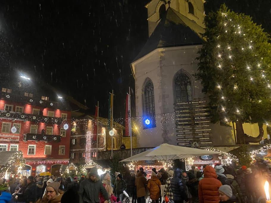 Schoene Ferienwohnung Mit Wolfgangseeblick Strobl Bagian luar foto