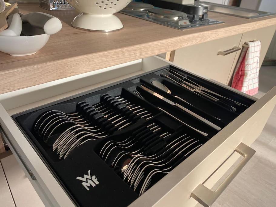 Schoene Ferienwohnung Mit Wolfgangseeblick Strobl Bagian luar foto